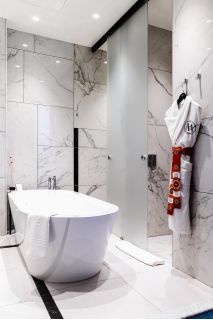 Интерьерная фотосъемка гостиницы "Maidens" (5 звезд) в Москве. Профессиональная фотосъемка.