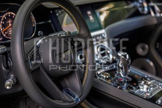 Фотосессия автомобиля Bentley Continental.