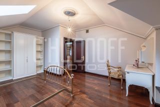 Комплексная фотопрезентация загородного дома для продажи.