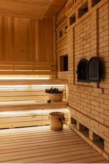 Архитектурная и интерьерная фотосъёмка гостиничного комплекса.