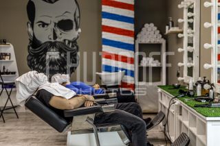 Интерьерная и репортажно-постановочная фотосъемка барбершопа