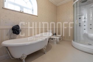 Комплексная фотопрезентация загородного дома для продажи.