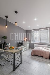 Фотосессия недвижимости: квартира-студия для сдачи в аренду.