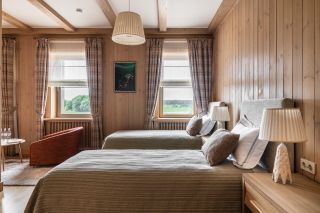 Архитектурная и интерьерная фотосъёмка гостиничного комплекса.