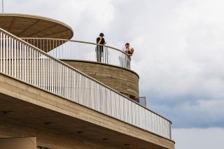 Архитектурная и интерьерная фотосъёмка гостиничного комплекса.