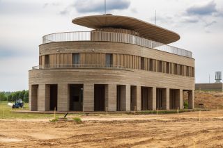 Архитектурная и интерьерная фотосъёмка гостиничного комплекса.