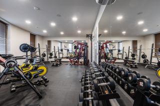 Архитектурная и интерьерная фотосъёмка гостиничного комплекса.