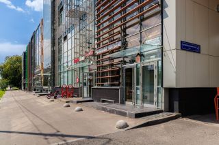 Профессиональная фотосъемка магазина ламинат. Фото для контента.