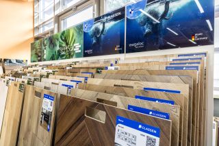 Профессиональная фотосъемка магазина ламинат. Фото для контента.