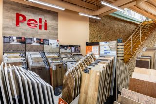 Профессиональная фотосъемка магазина ламинат. Фото для контента.