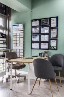 Профессиональная фотосъемка магазина ламинат. Фото для контента.