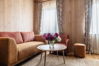 Архитектурная и интерьерная фотосъёмка гостиничного комплекса.