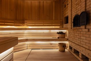 Архитектурная и интерьерная фотосъёмка гостиничного комплекса.